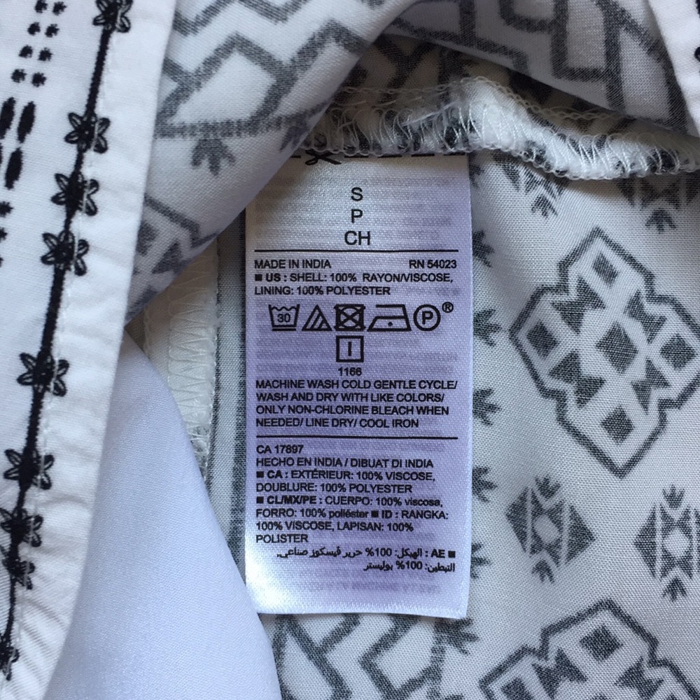 OLD NAVY lightweight dress - Picture 9 of 10